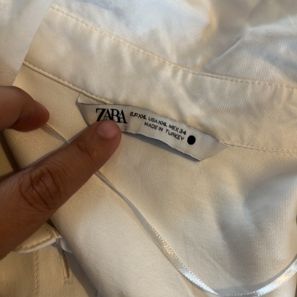 Zara button up long sleeve blouse - Picture 5 of 6